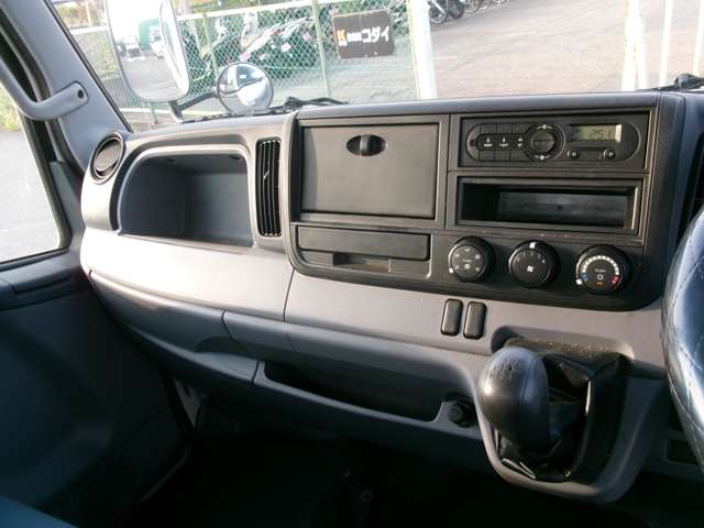 Mitsubishi Fuso Canter 12