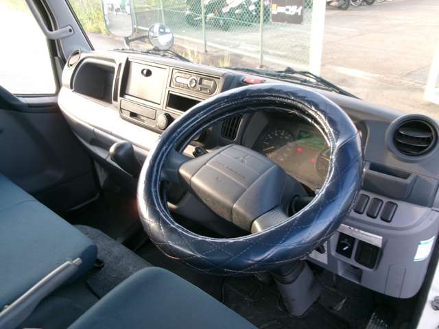 Mitsubishi Fuso Canter 10