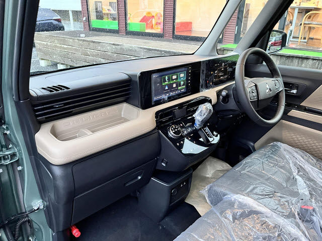 Mitsubishi Delica Mini 3
