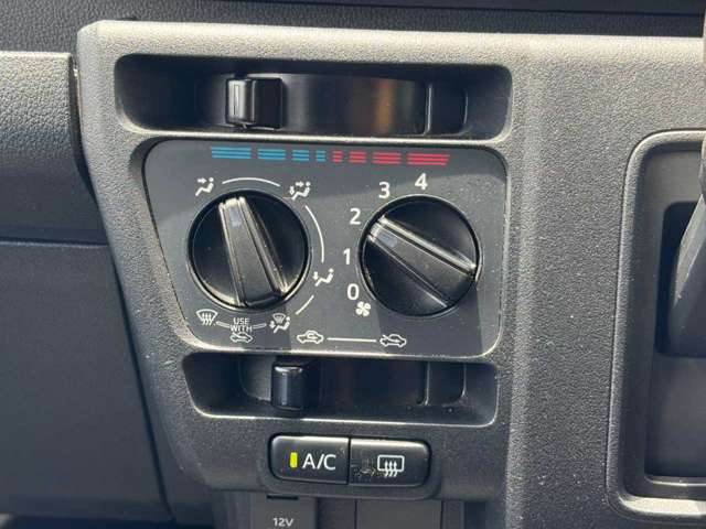 Toyota Pixis Van 6