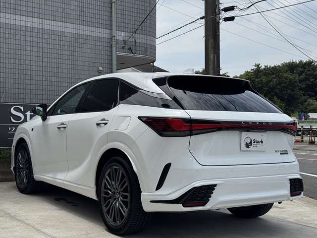 Lexus RX 10