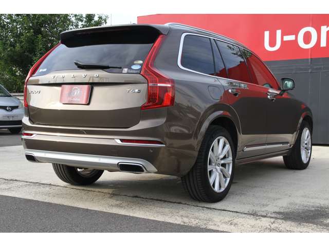 Volvo XC90 11