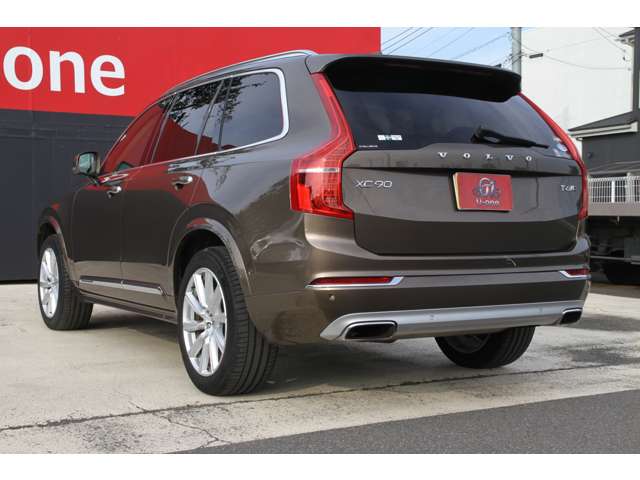 Volvo XC90 9