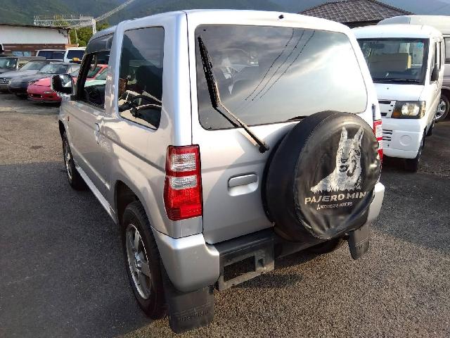 Mitsubishi Pajero Mini 2