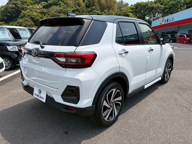 Toyota Raize 6