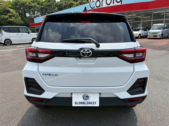 Toyota Raize 7