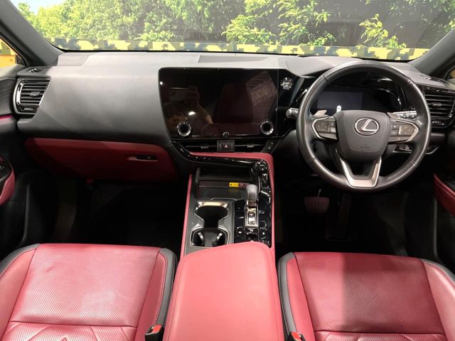 Lexus NX 2