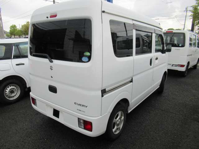 Suzuki Every 3