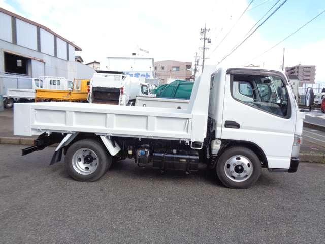 Mitsubishi Fuso Canter 5