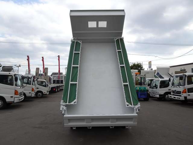 Mitsubishi Fuso Fighter 7