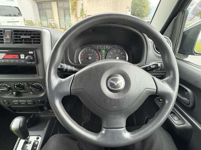 Mazda AZ-オフロード 12