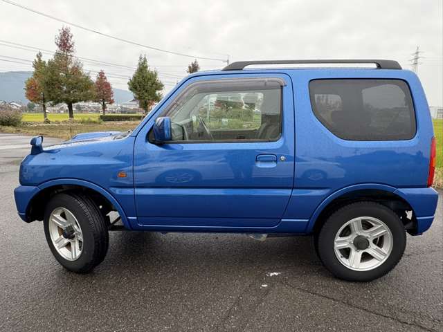 Mazda AZ-オフロード 7