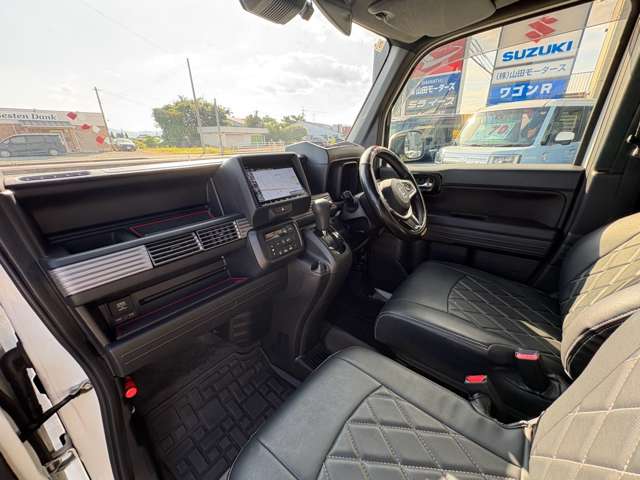 Honda N-VAN 11