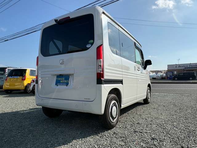 Honda N-VAN 9