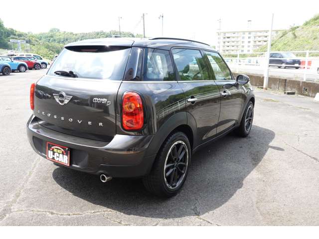 MINI Crossover 8