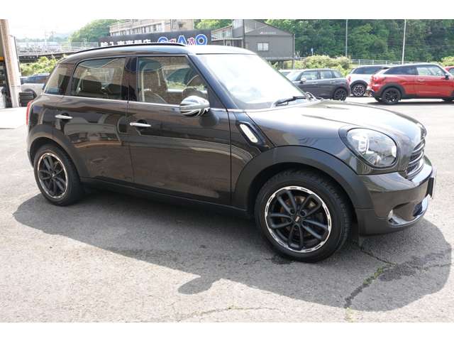 MINI Crossover 10