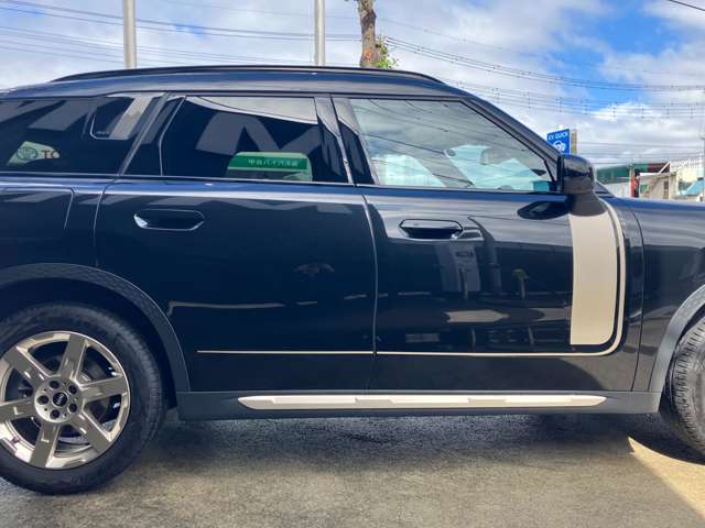 MINI Countryman 8