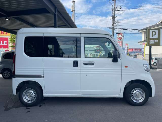 Honda N-VAN 12