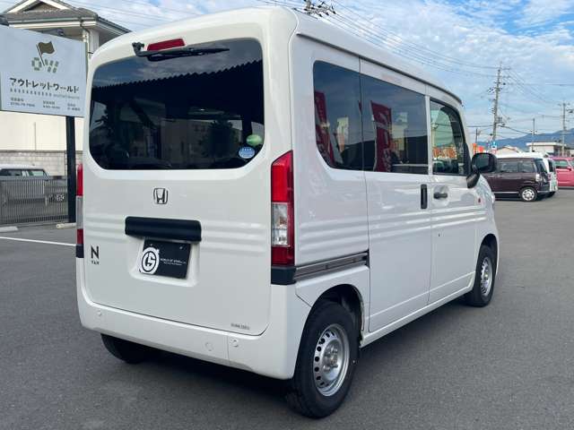 Honda N-VAN 9