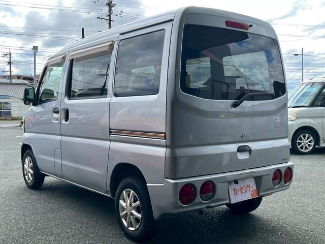 Mitsubishi Minicab Van 7