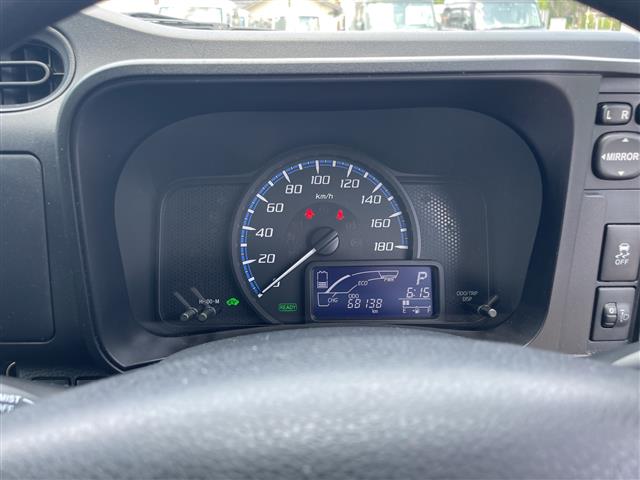 Toyota Succeed Van 7