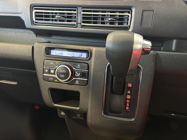 Daihatsu Atrai 6