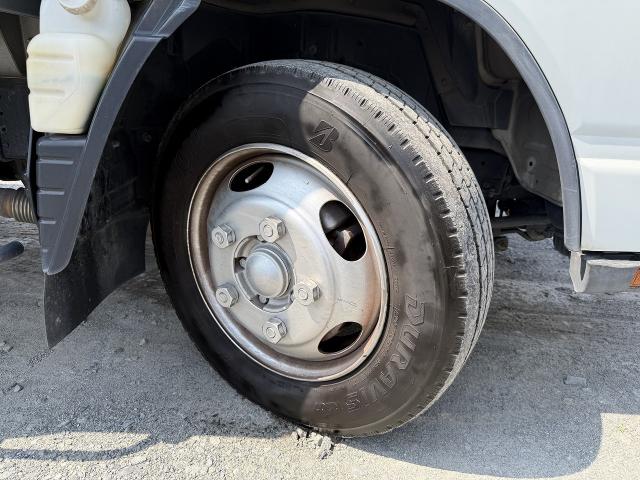 Mitsubishi Fuso Canter 12