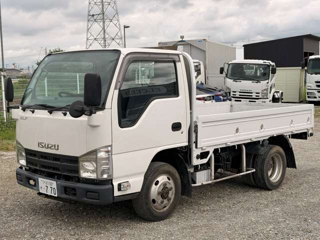 Isuzu Elf 2