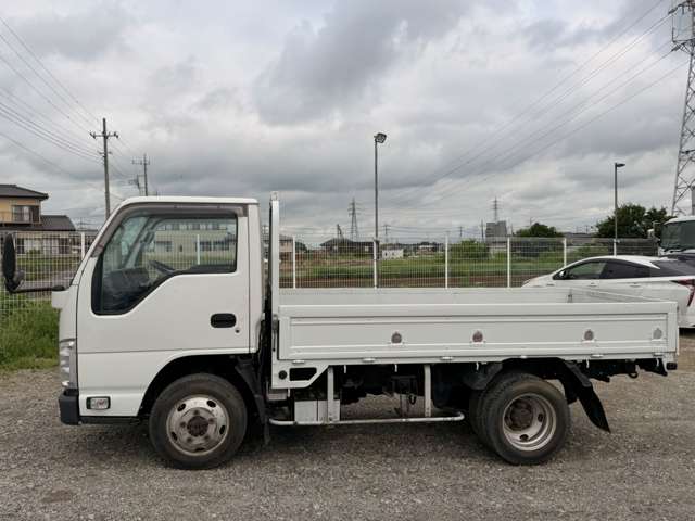 Isuzu Elf 3