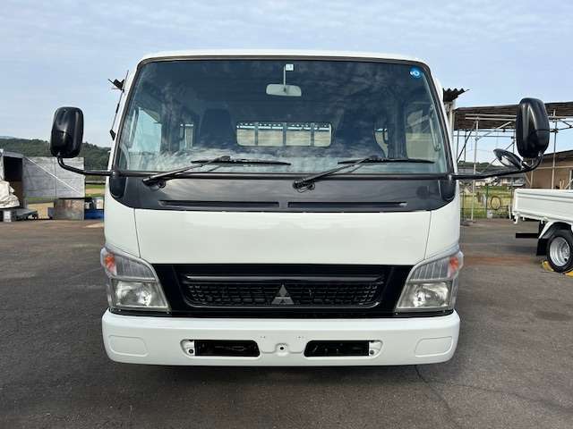 Mitsubishi Fuso Canter 8