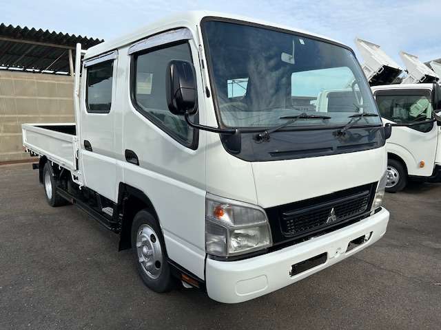 Mitsubishi Fuso Canter 9