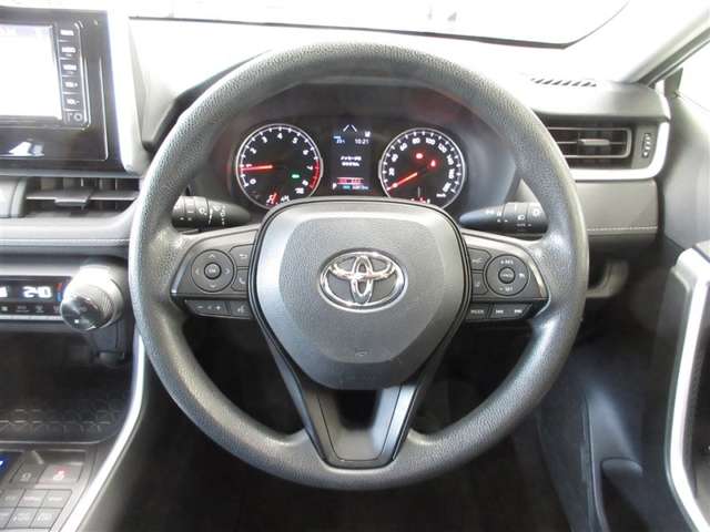 Toyota RAV4 11