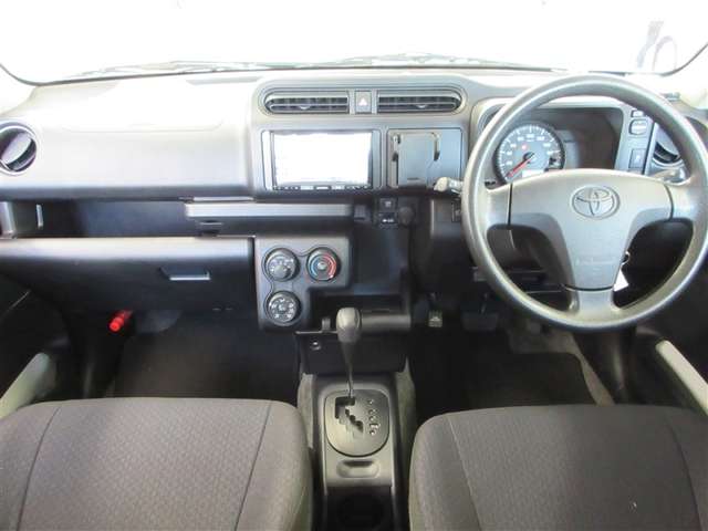 Toyota Probox Van 7