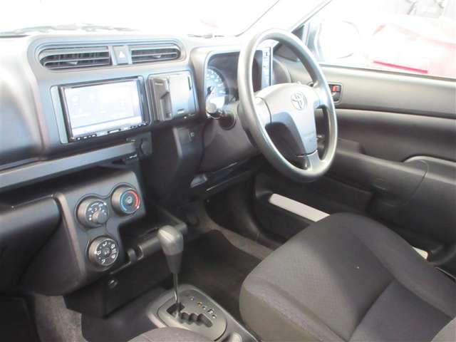Toyota Probox Van 8