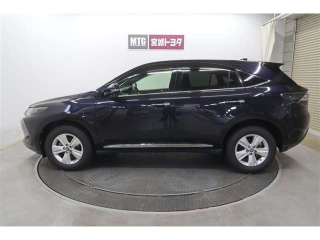 Toyota Harrier 9