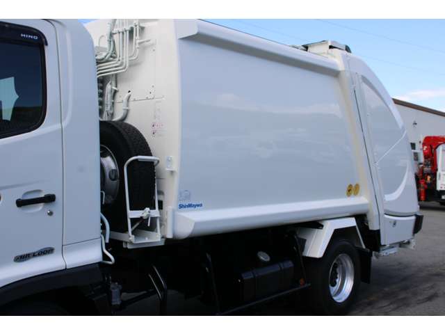 Hino Ranger 12