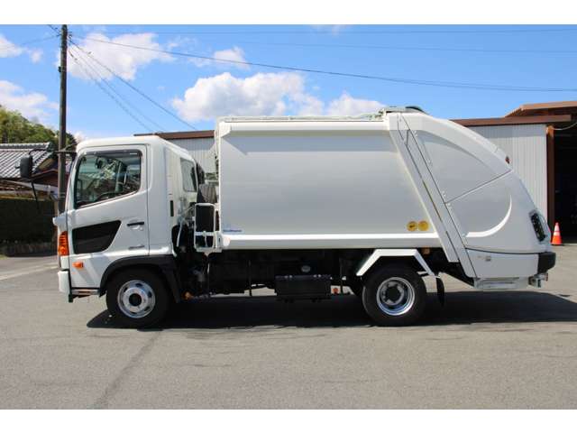Hino Ranger 4