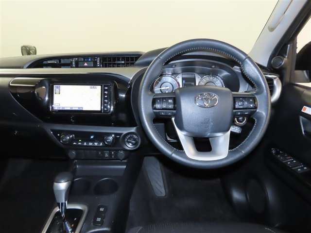 Toyota Hilux 12