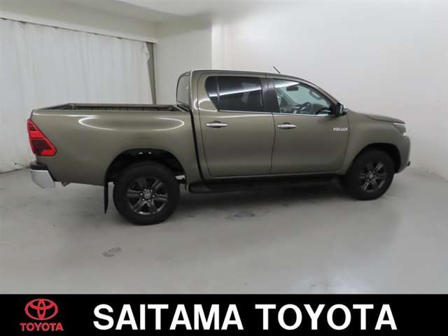 Toyota Hilux 9