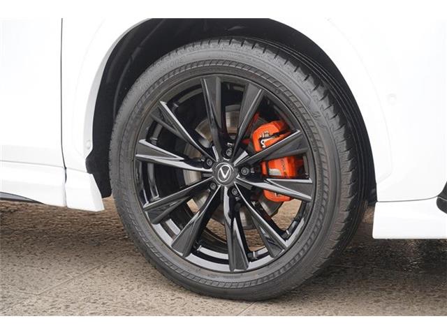 Lexus NX 5