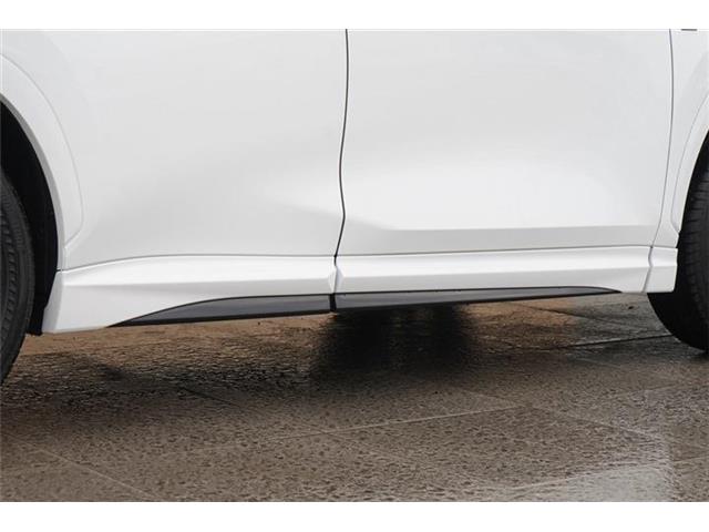 Lexus NX 7