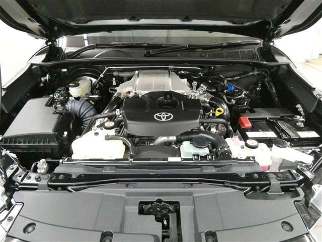 Toyota Hilux 11