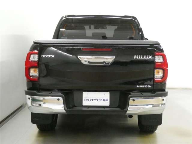 Toyota Hilux 6