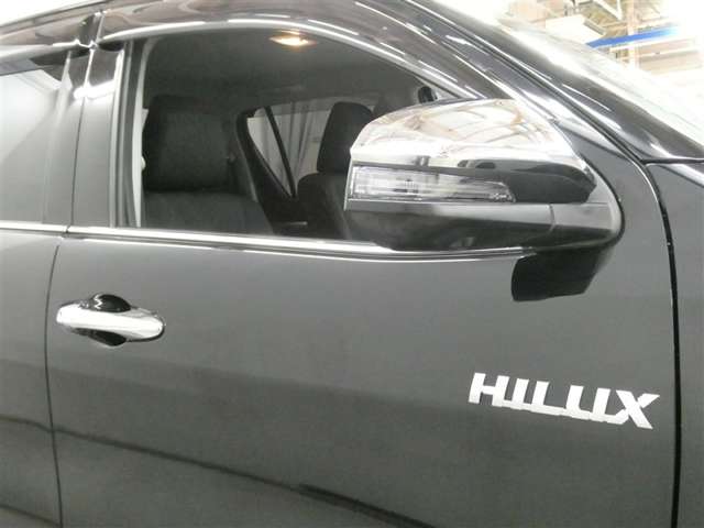 Toyota Hilux 8