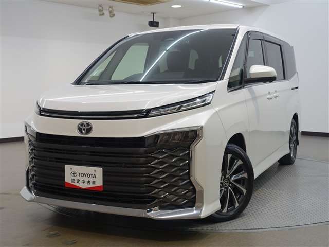 Toyota Voxy 6