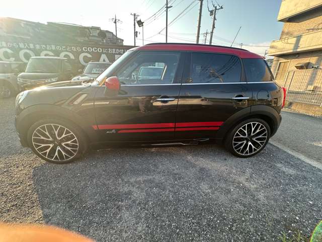 MINI Crossover 8
