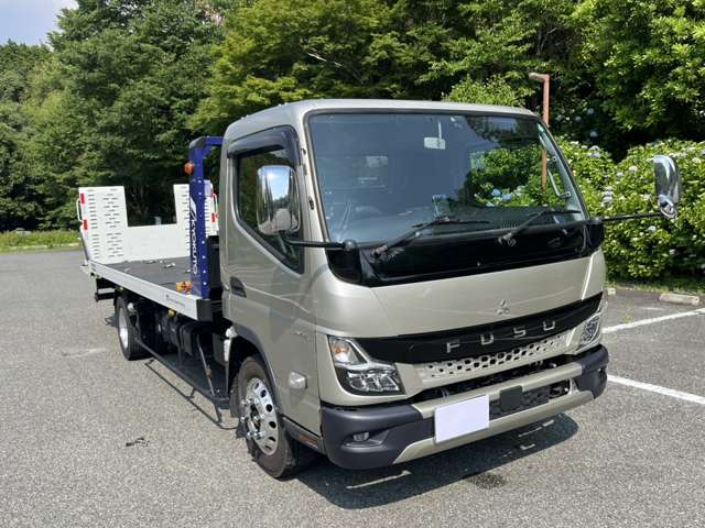 Mitsubishi Fuso Canter 11