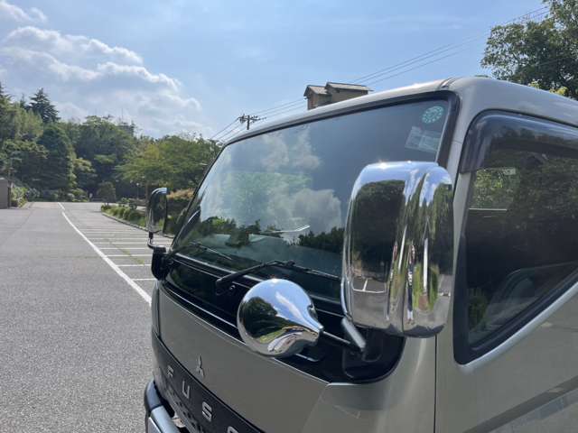 Mitsubishi Fuso Canter 6