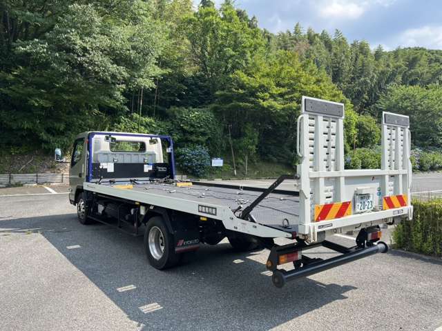 Mitsubishi Fuso Canter 8