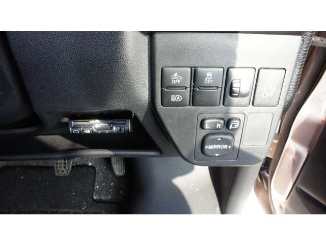 Daihatsu Hijet Deck Van 8